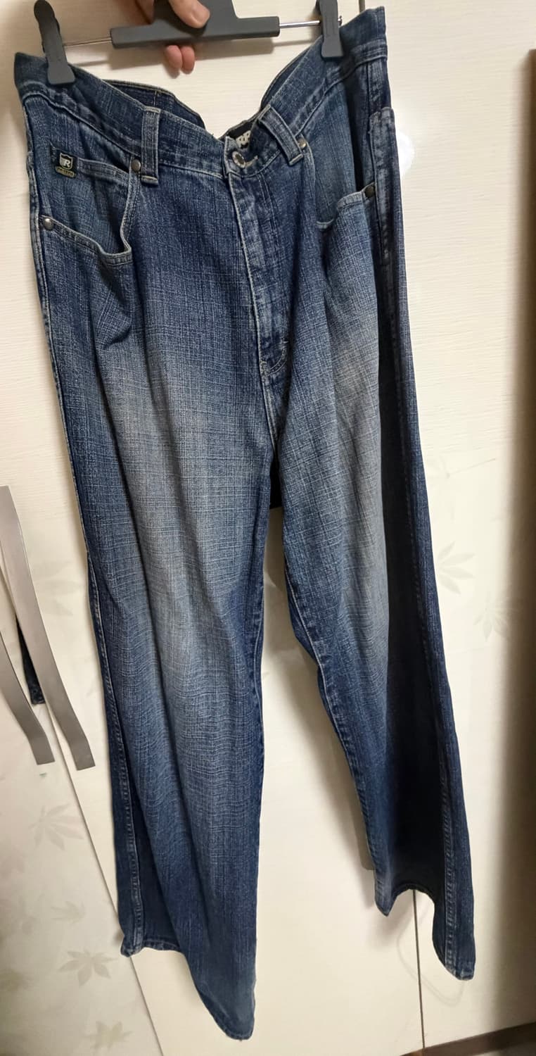 빈샵에서 구매한 바지 상품이미지1