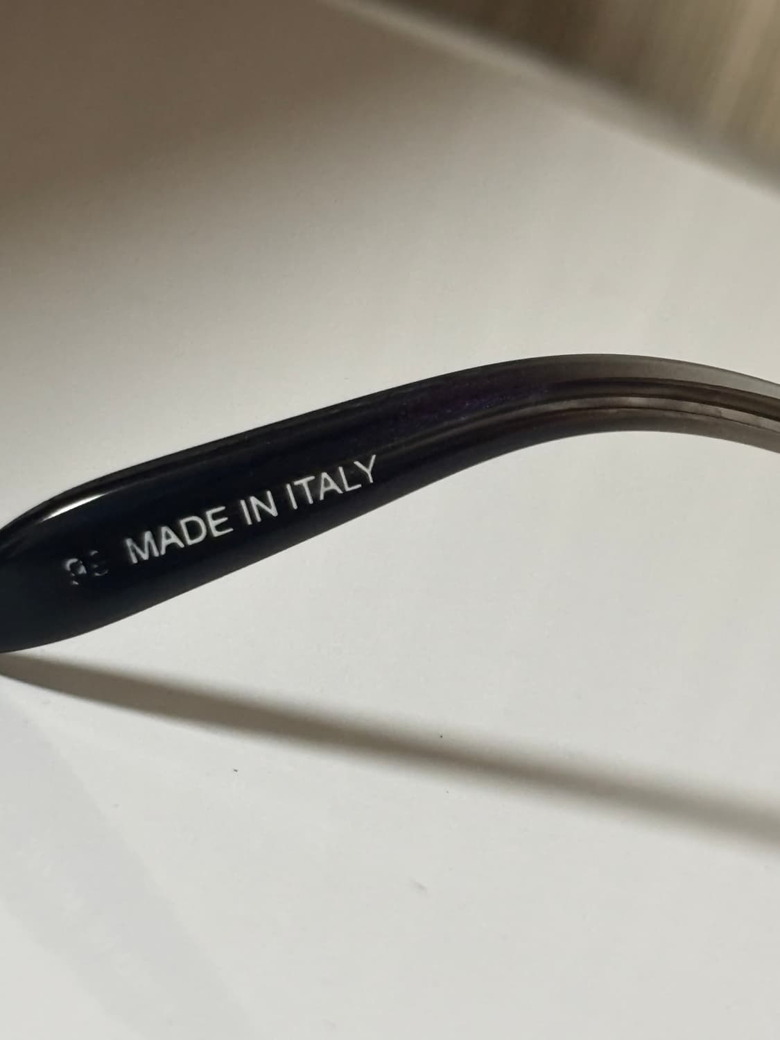 guess made in italy sunglasses 상품이미지4