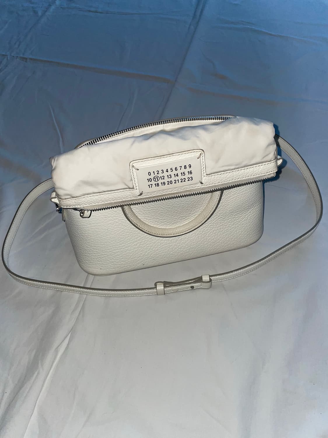 마르지엘라 5ac 미니백 스몰 화이트 상품이미지1