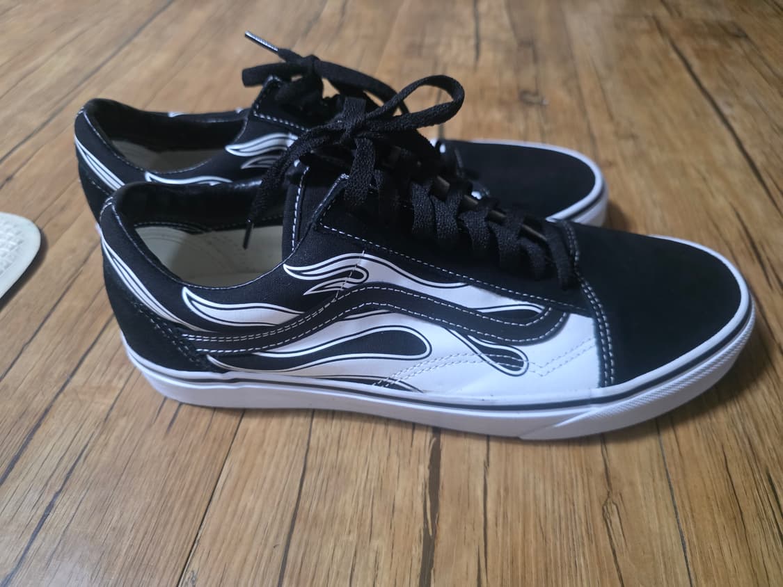 반스 올드스쿨 블랙/화이트 플레임  상품이미지2