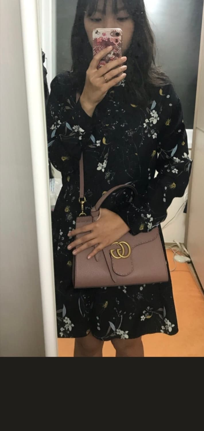 (미사용)구찌 크로스백/탑핸들 미니백 새상품급 정품(영수증O) 상품이미지4