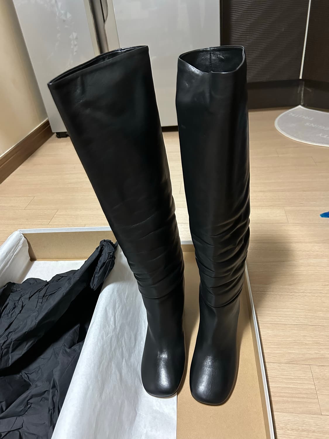 Arket knee high leather boots 상품이미지3