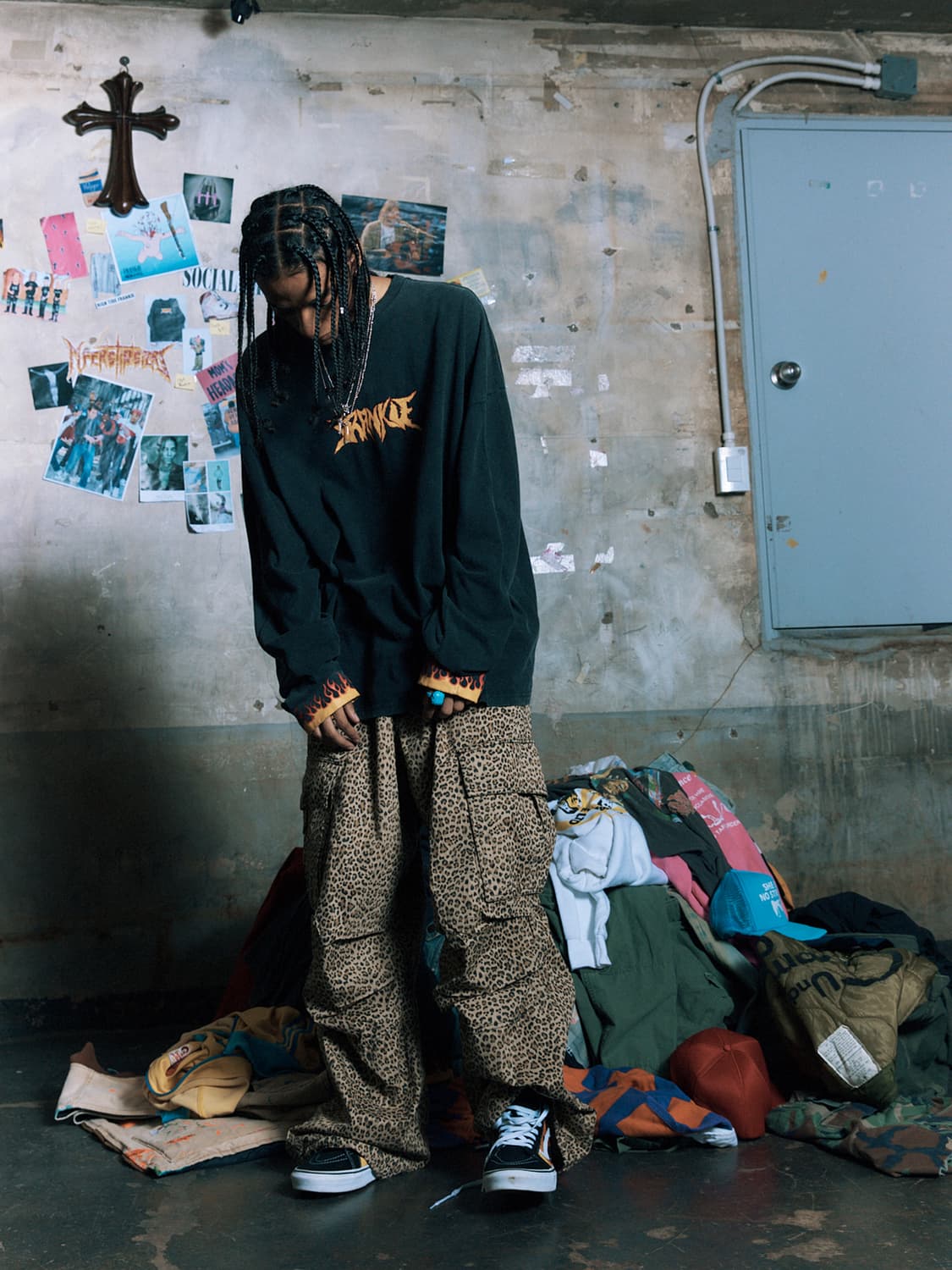 [L] 하이타이드 프랭키 Lit Slant
Pocket Cargo 팬츠 상품이미지2