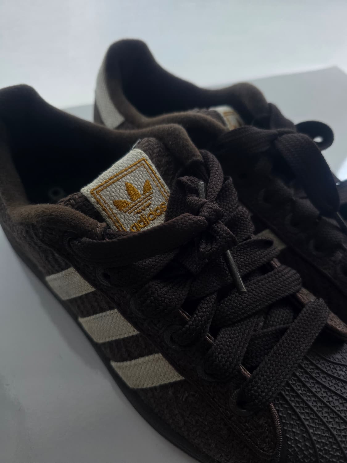 아디다스 슈퍼스타 스니커즈 브라운 255  상품이미지2