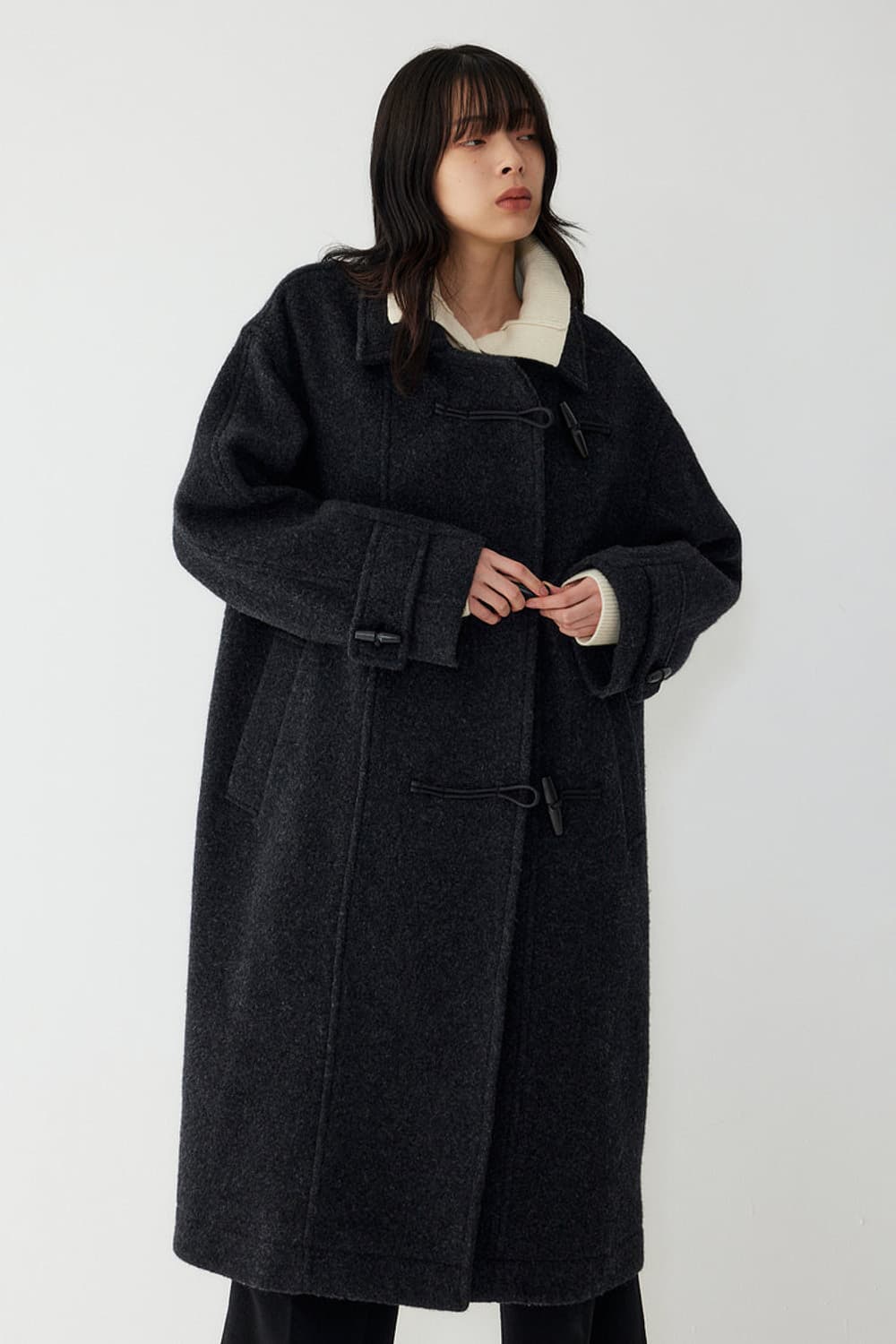 스튜디오톰보이 사이드 토글 코트 25FW 차콜 상품이미지1