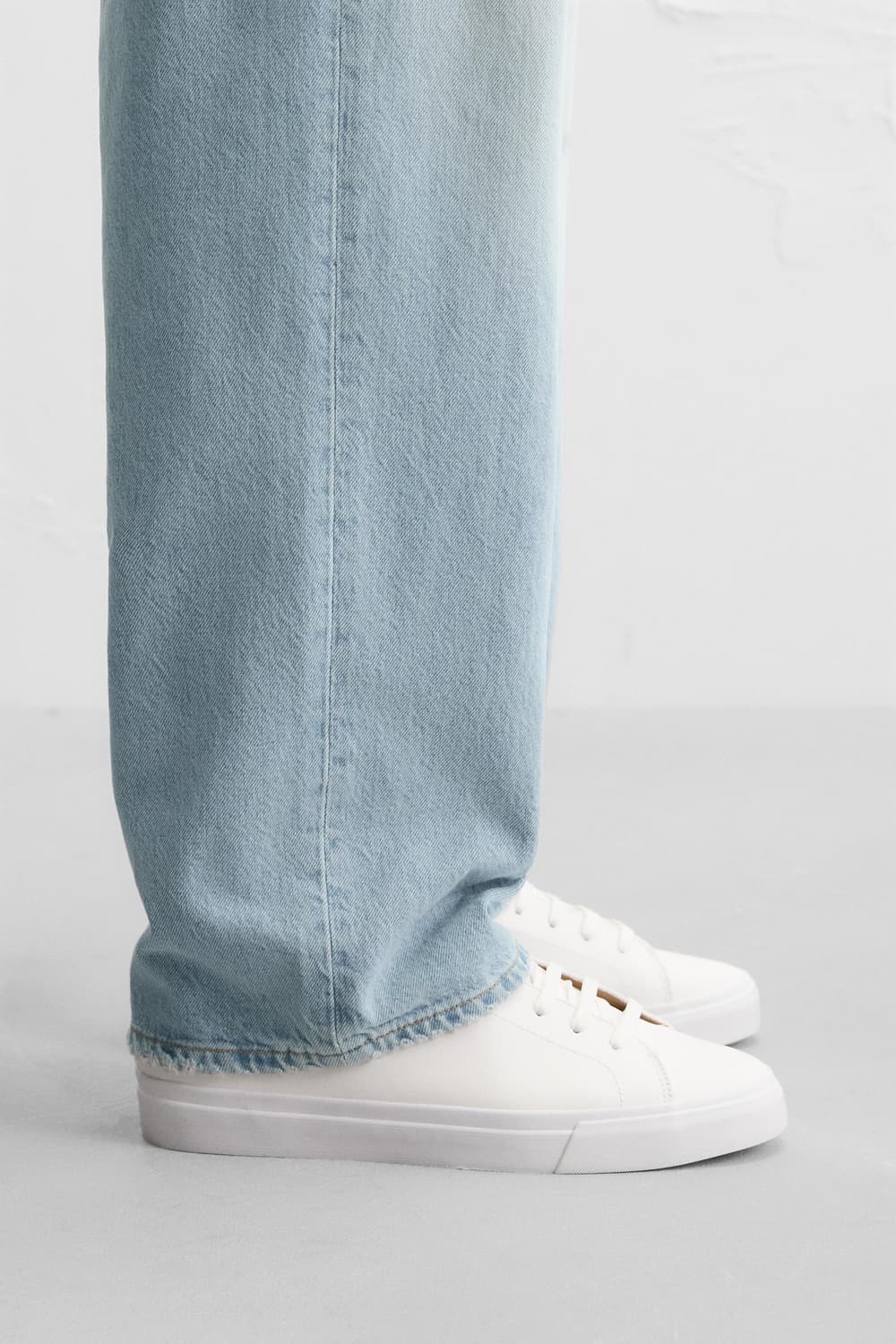 자라 화이트 스니커즈 43 상품이미지3