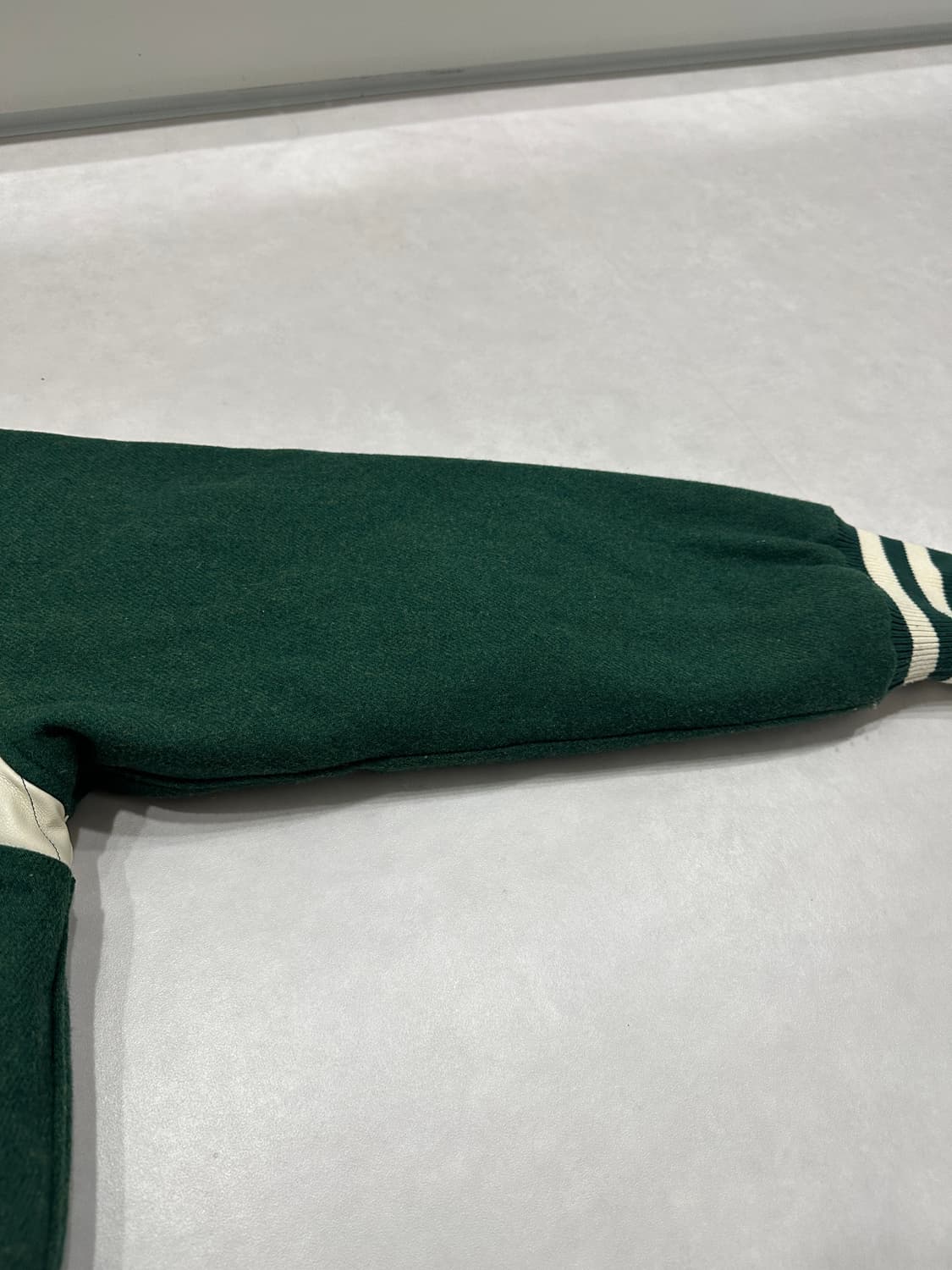 벌스데이수트 바시티 자켓 상품이미지5