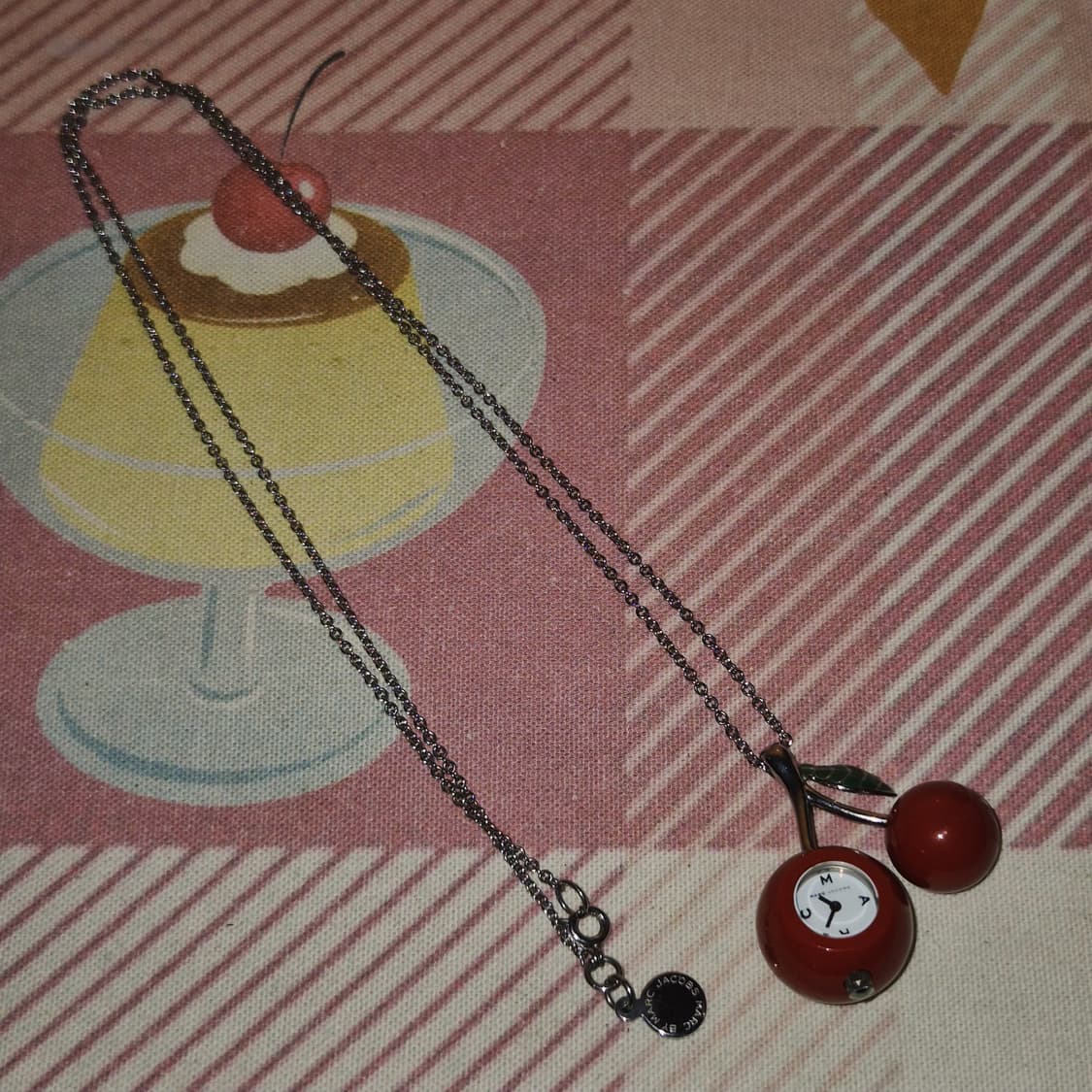 08s 마크제이콥스 빅 체리 시계 목걸이 상품이미지10