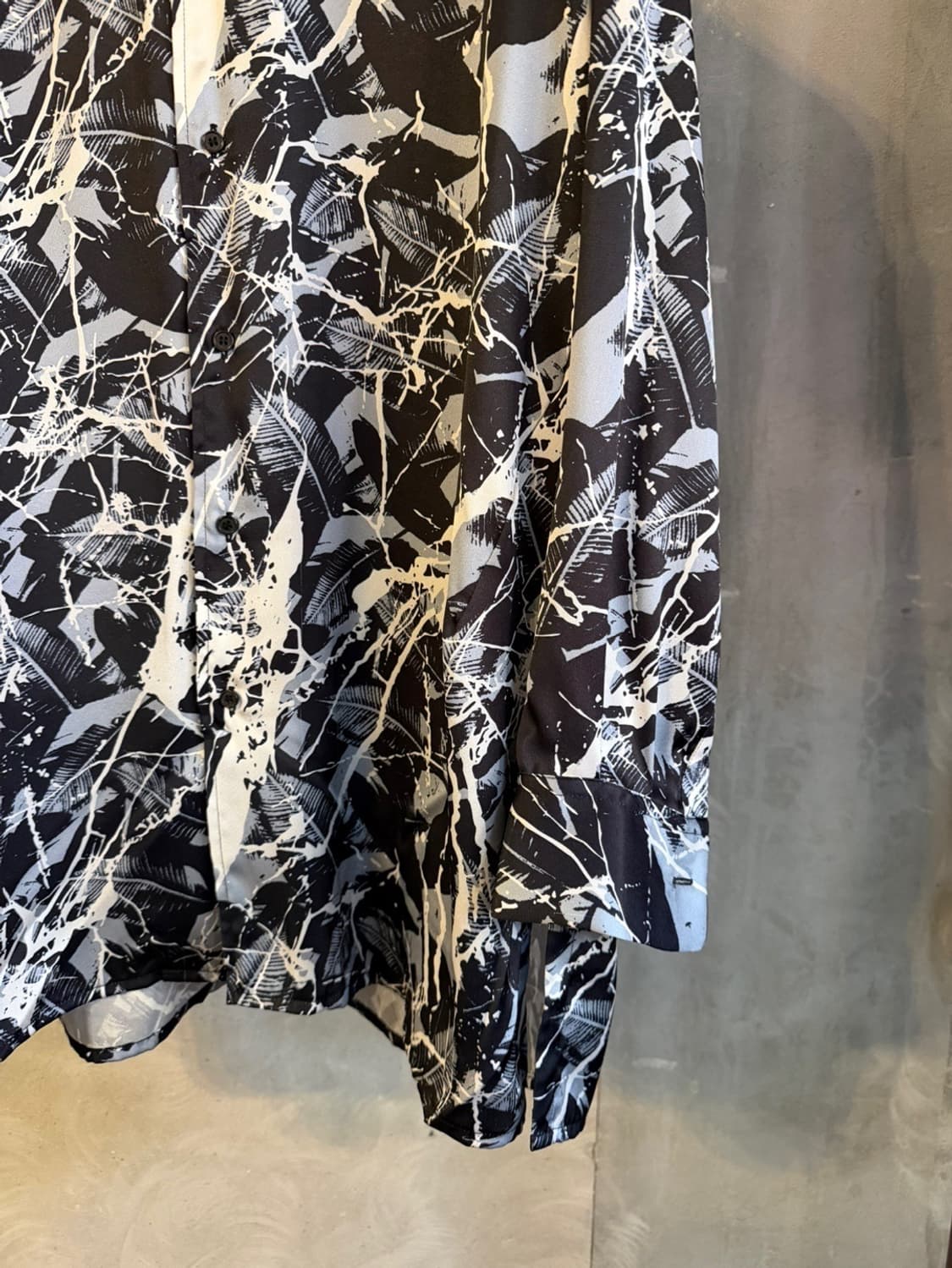 넘버나인 그래픽 셔츠 100 상품이미지10