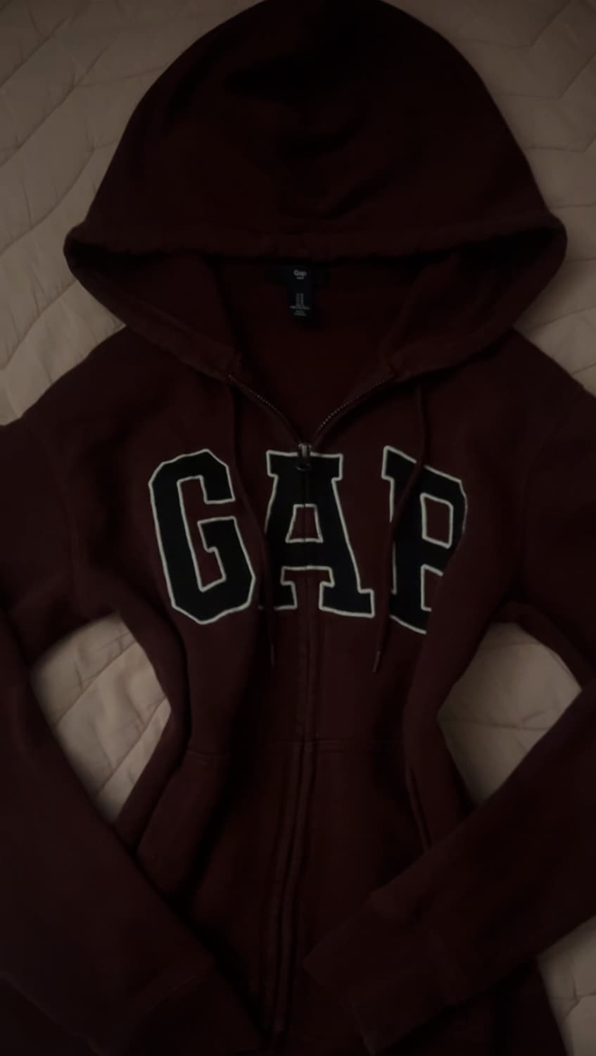 갭 버건디 슬림핏 후드집업 상품이미지1
