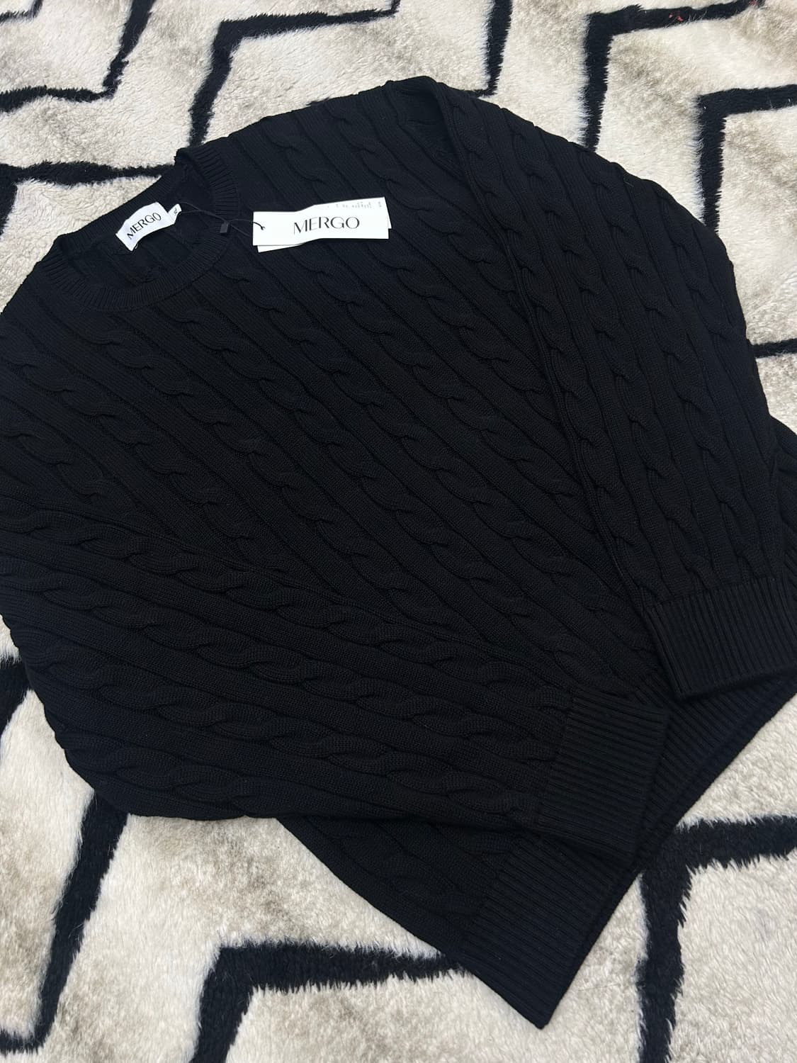 [XL]Mergo 라운드 꽈배기 니트/블랙 상품이미지2