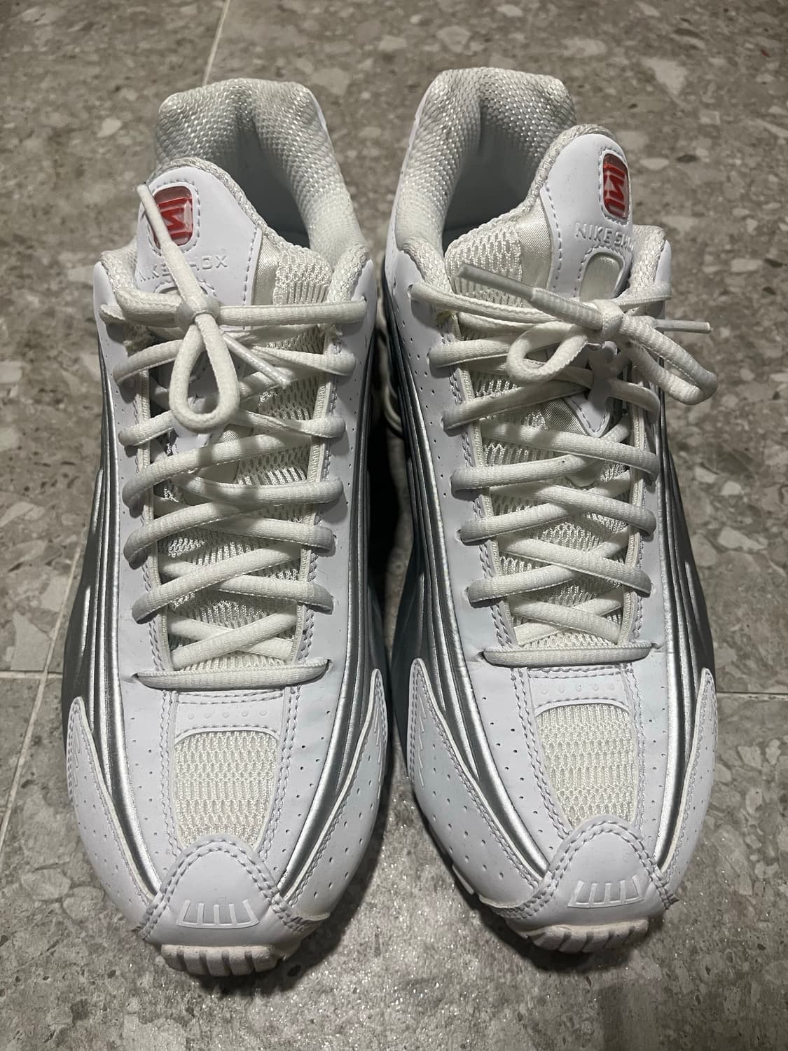 나이키 샥스 R4 250사이즈 상품이미지4