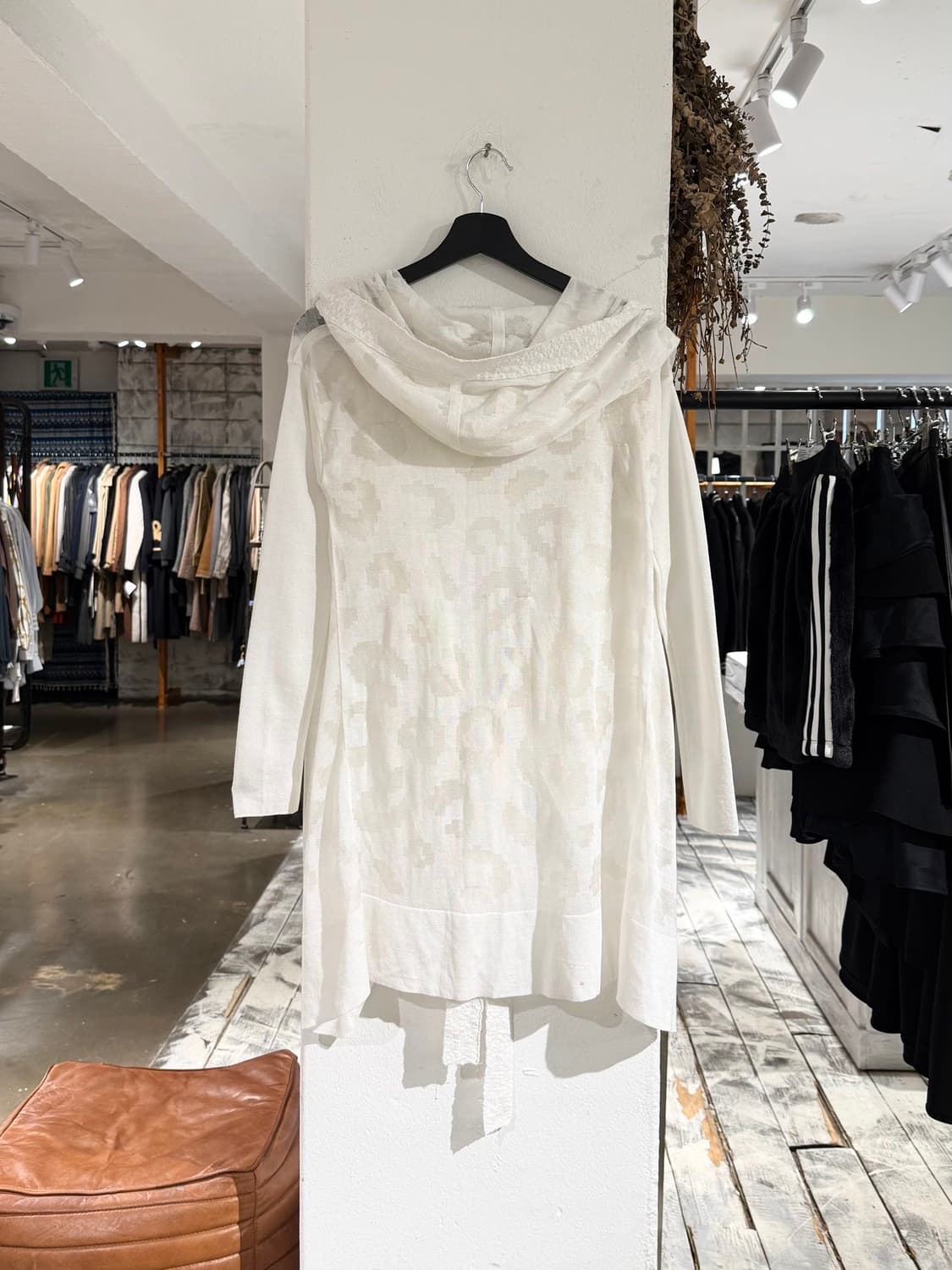 비비안 웨스트우드 앵글로매니아 화이트 쉬어 후디 가디건 상품이미지6