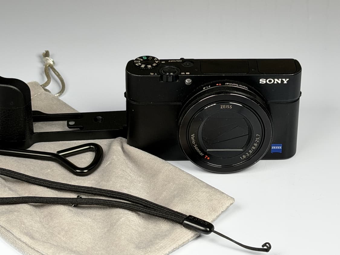 소니 RX100M3 하이엔드 똑딱이 카메라 상품이미지1