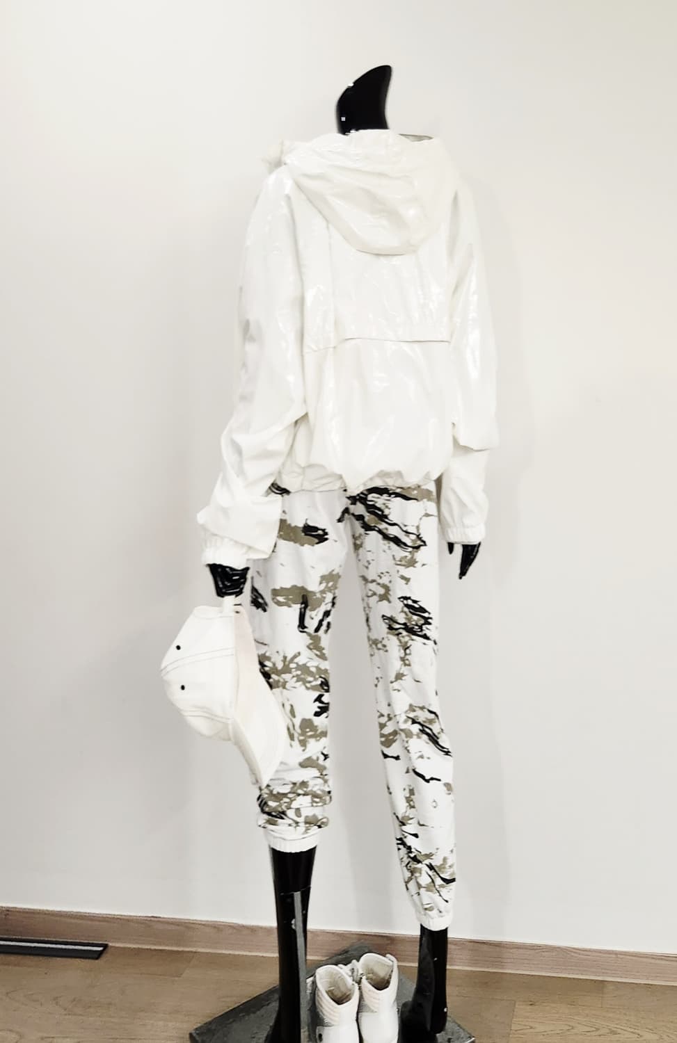 글로시 바람막이 점퍼  상품이미지8