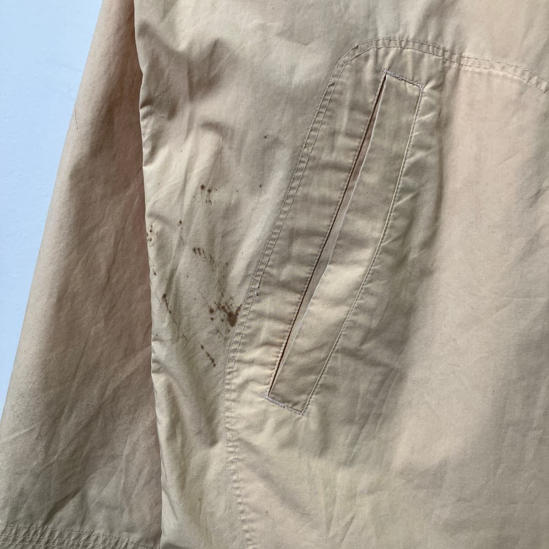 이세이미야케 하이 스포르팅 기어 베이지 윈드브레이커 상품이미지8