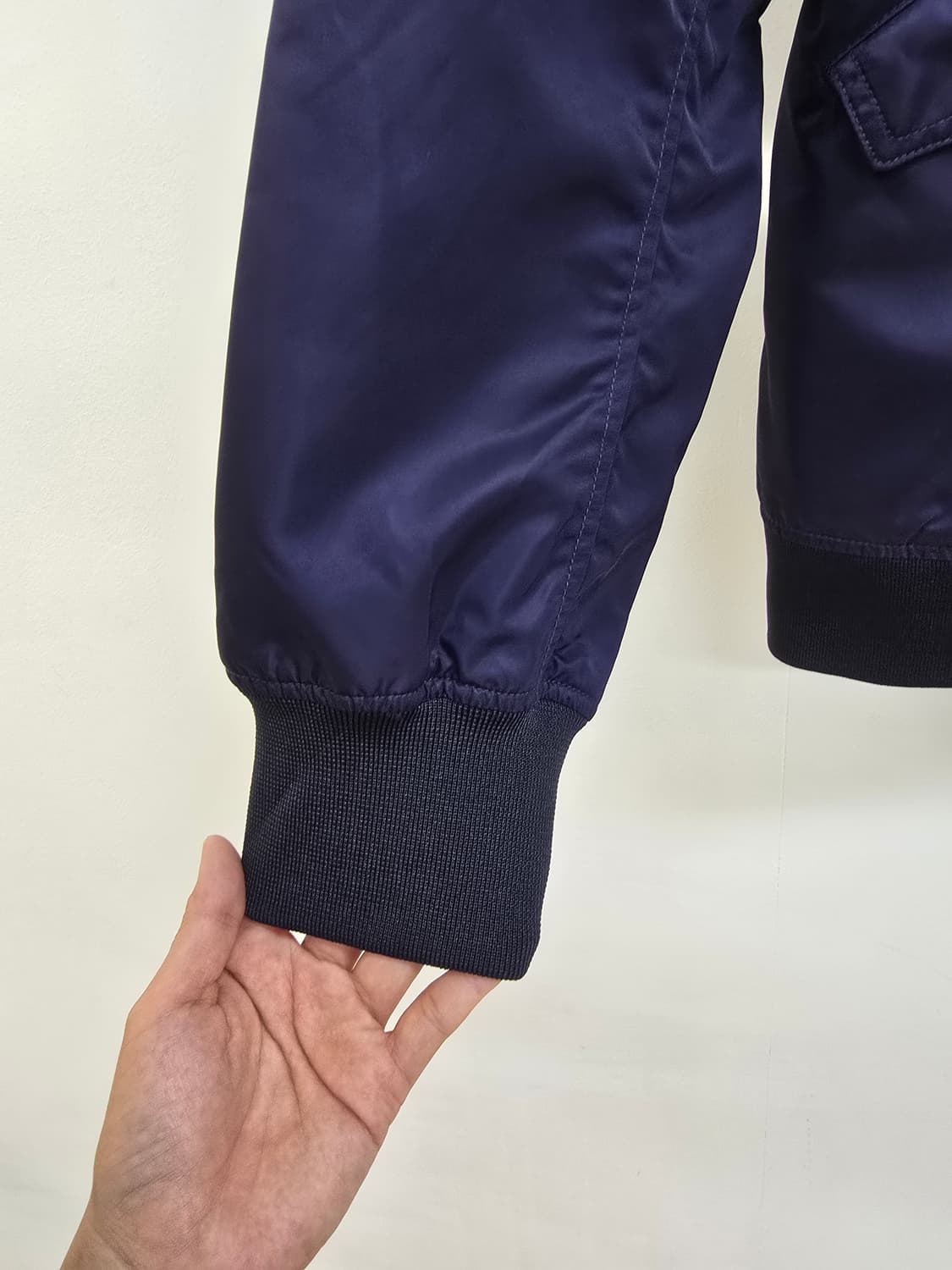 띠어리 신형 플라이트 봄버 자켓 상품이미지5