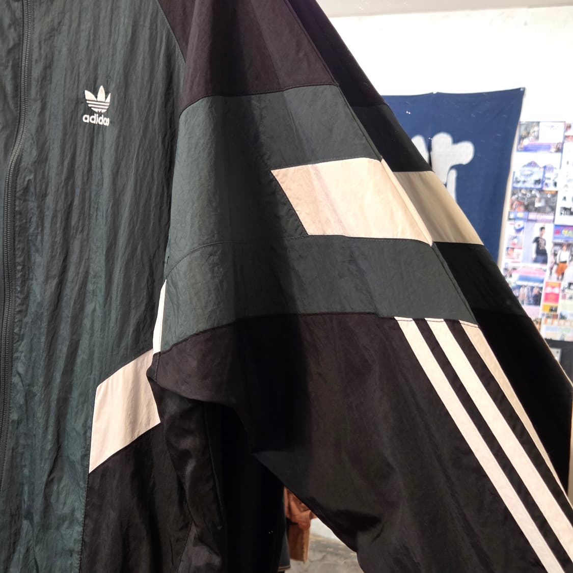 아디다스 그린 배색 바람막이 상품이미지4