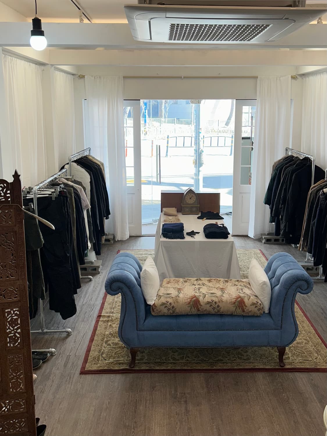  1.24 오프라인 스토어 오픈 안내 상품이미지1