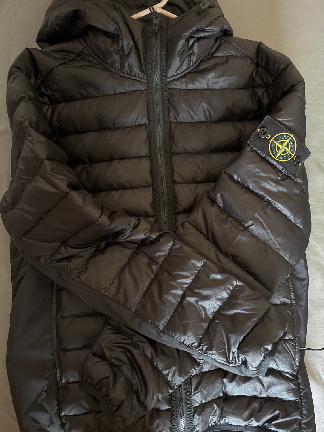 스톤 아일랜드 경량 패딩M 상품이미지1