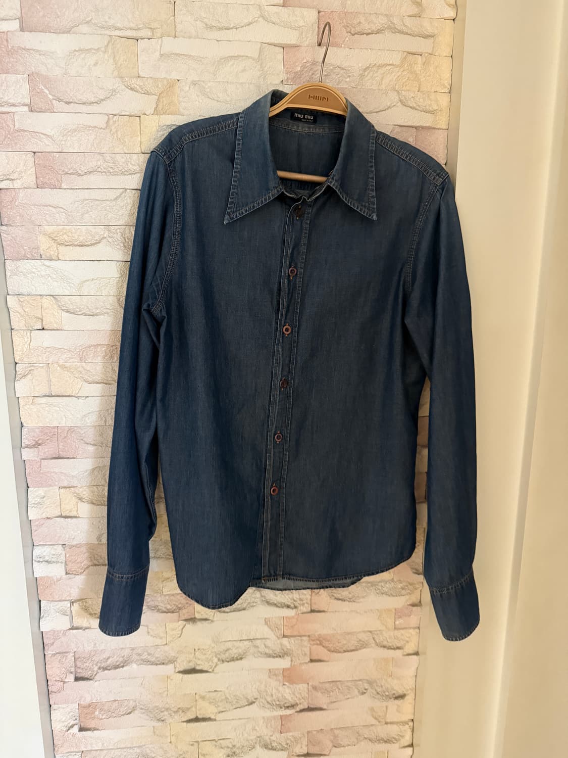 미우미우 데님 셔츠 상품이미지1