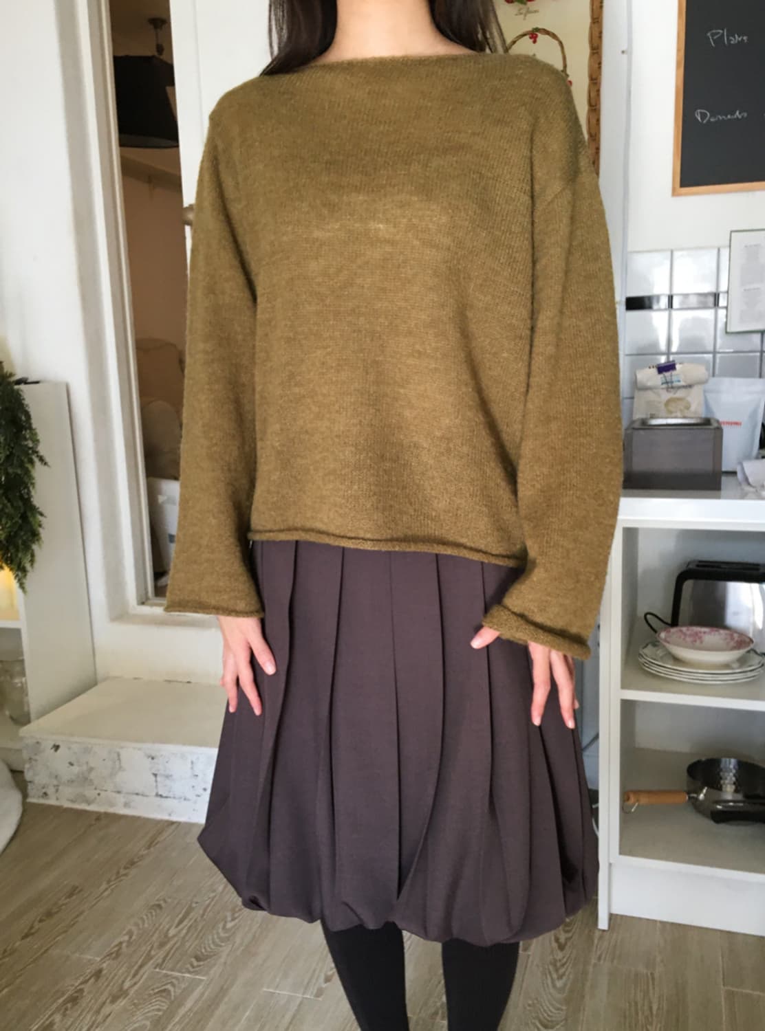 보트넥 니트 올리브 (착샷o) 상품이미지3