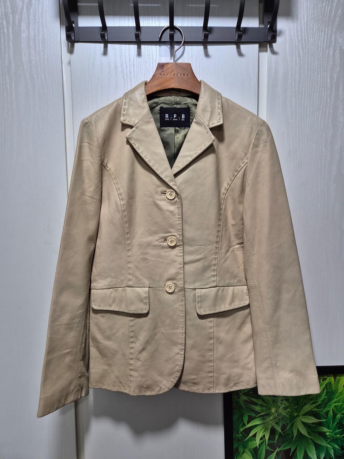 R.P.B 베이지 양가죽 자켓 상품이미지1