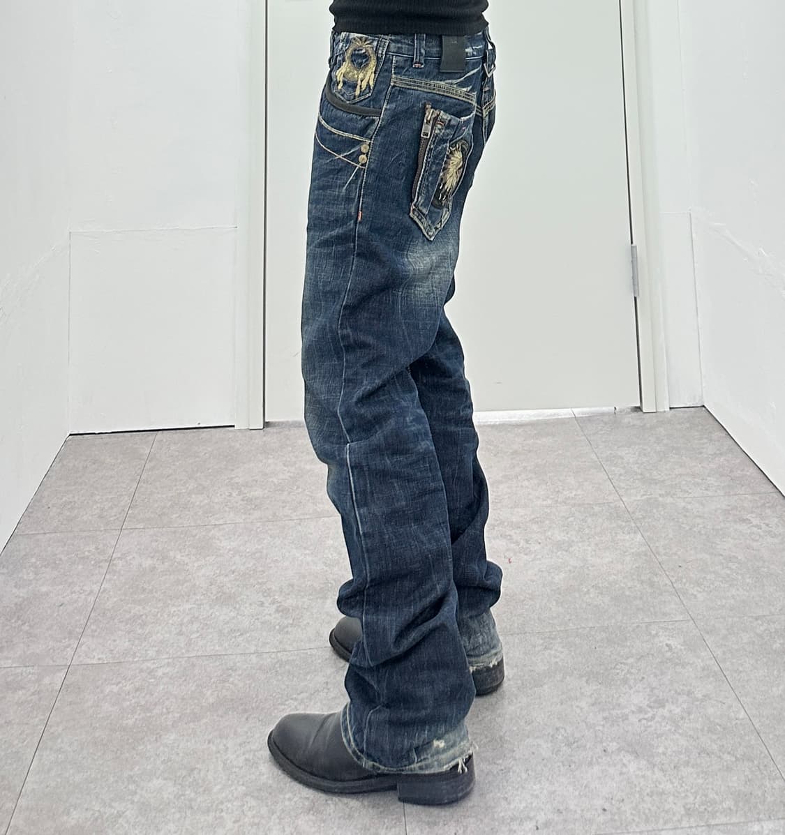 RED PEPPER embroidered patch denim jeans 상품이미지1