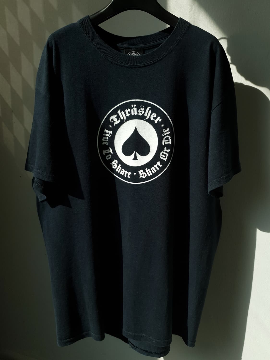 90, 00s TRASHER print tee 상품이미지2