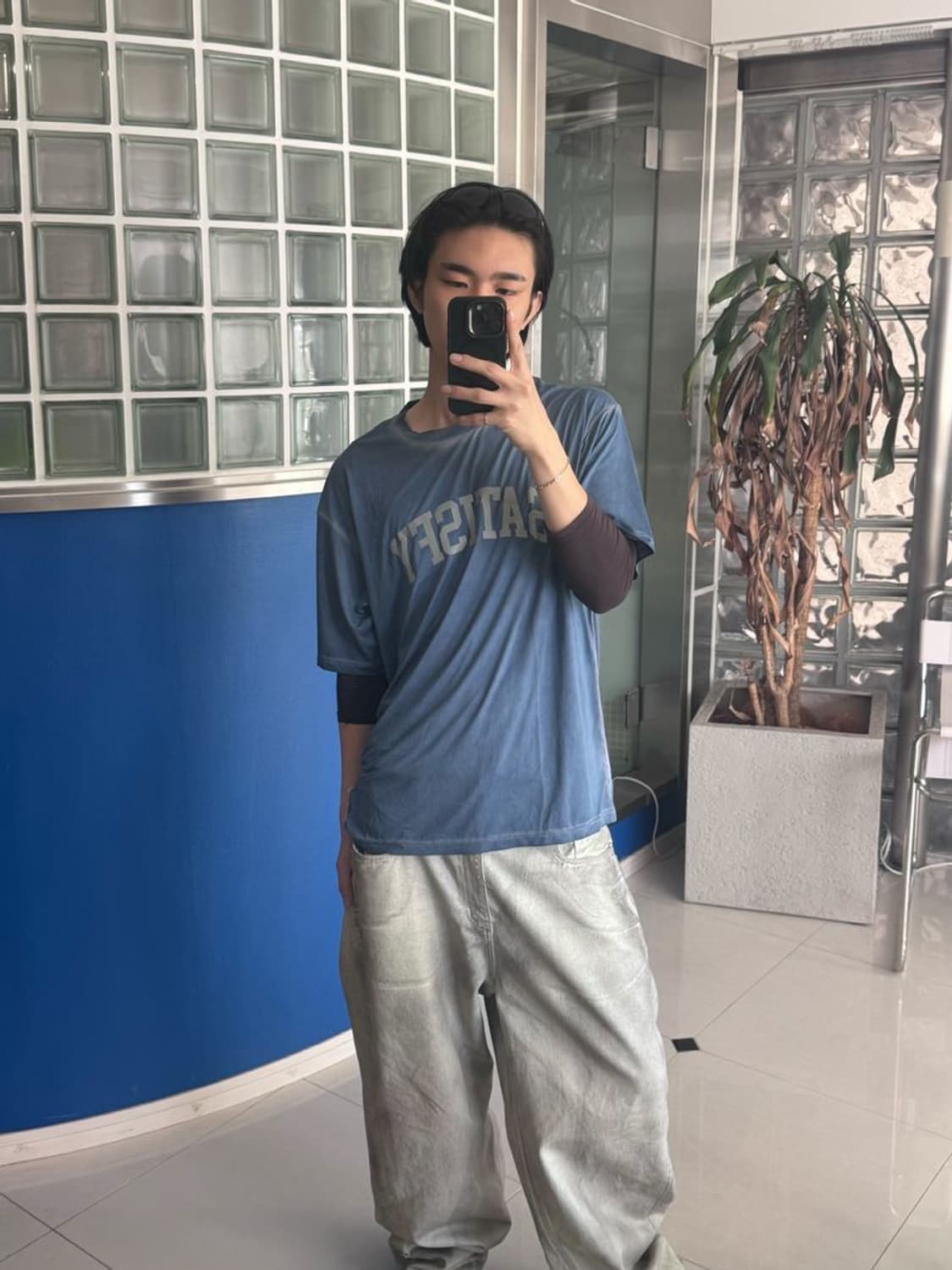 AURALIGHT T SHIRT 오라라이트 티셔츠 상품이미지1