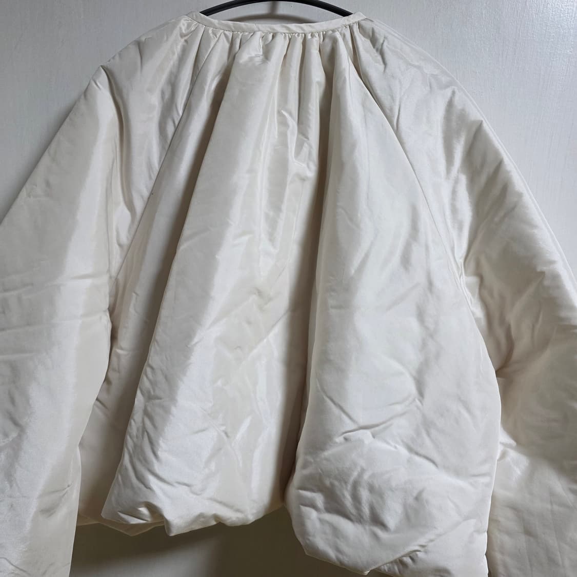 새상품) 유노이아 moss 패딩자켓 크림 M 상품이미지10