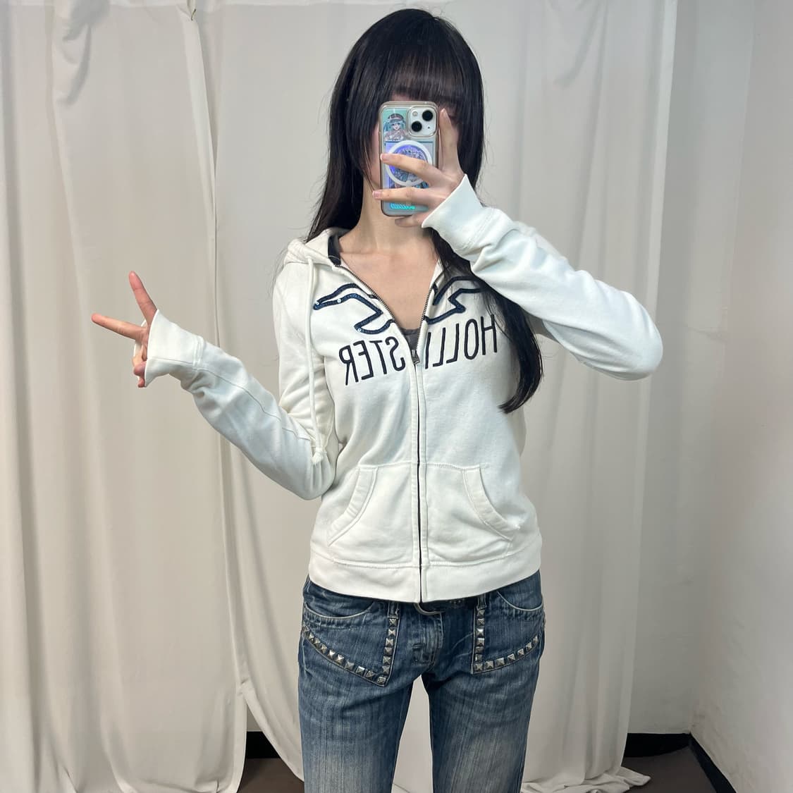 Hollister white zip-up hoodie (미세 이염) 상품이미지2