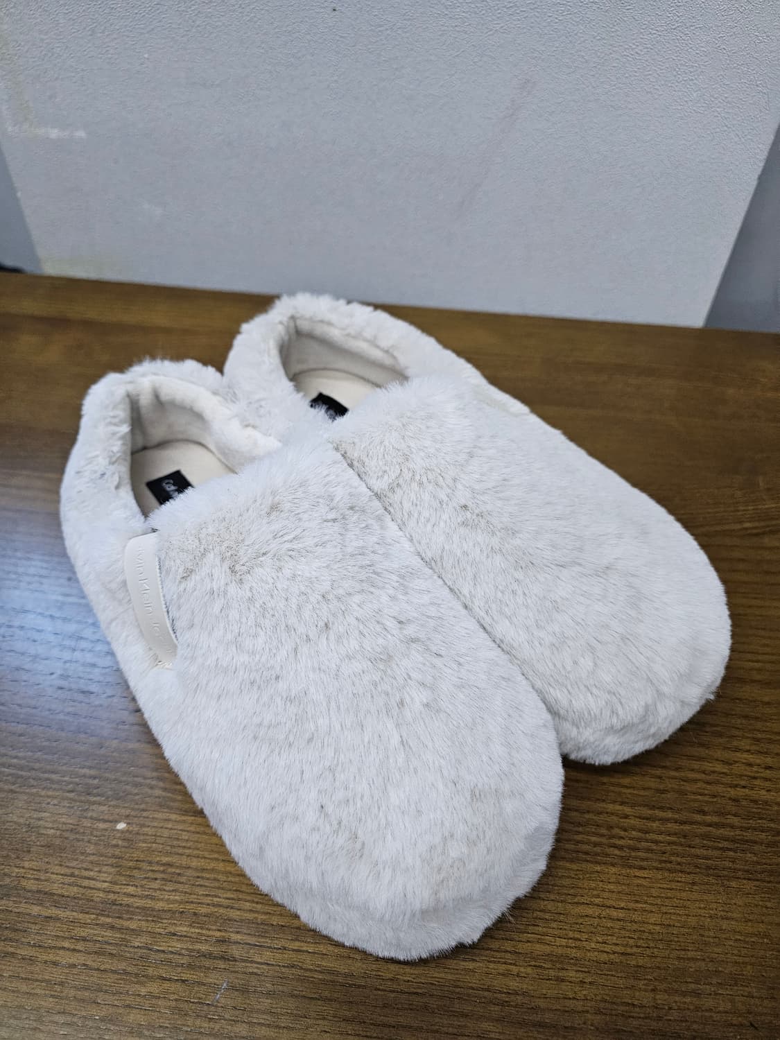 캘빈클라인 인조 모피 털 신발 스니커즈 상품이미지1