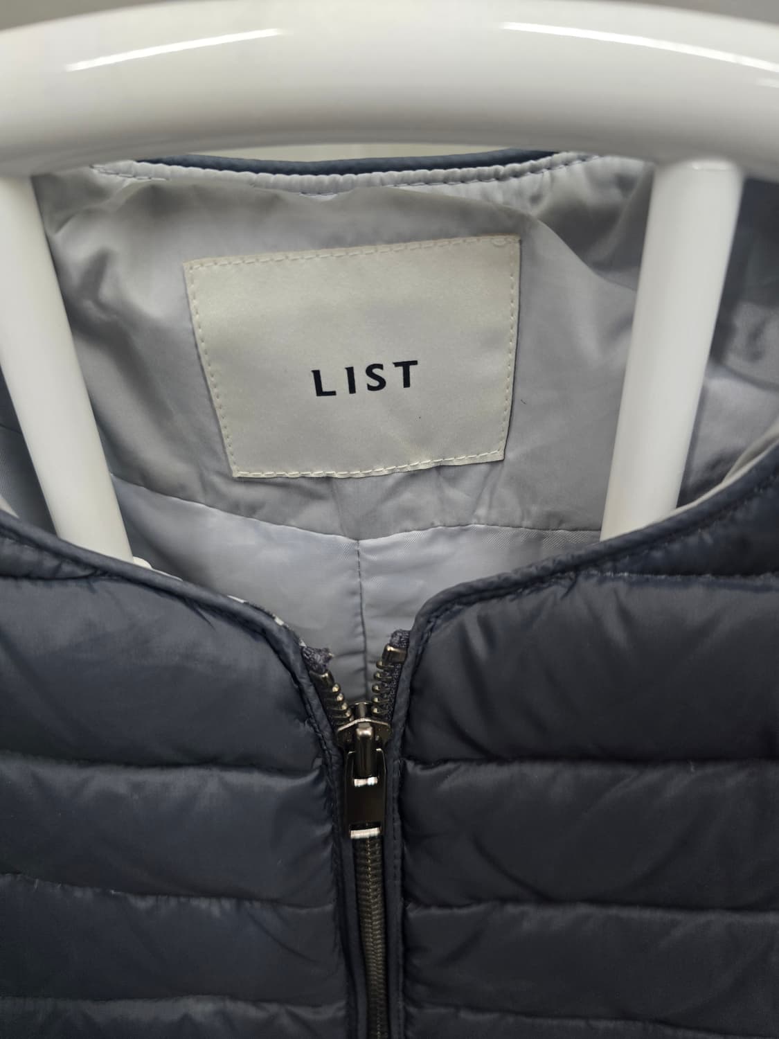리스트 패딩조끼 상품이미지2