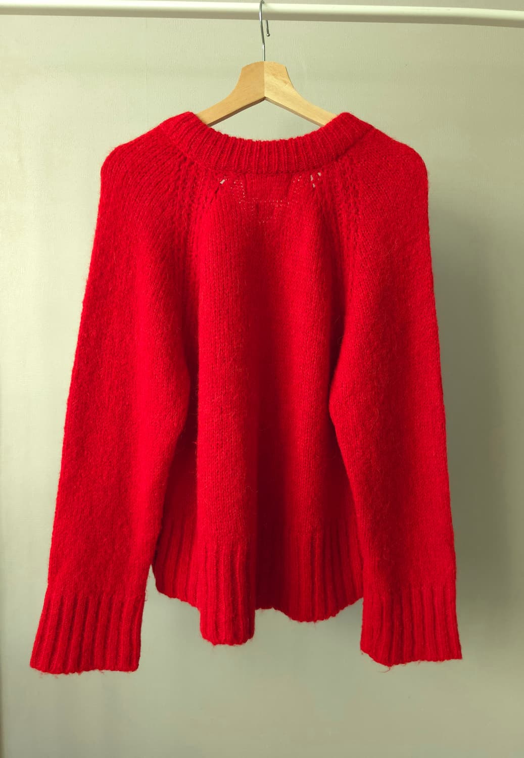 Dearest 포근한 레드 브이넥 니트 상품이미지4