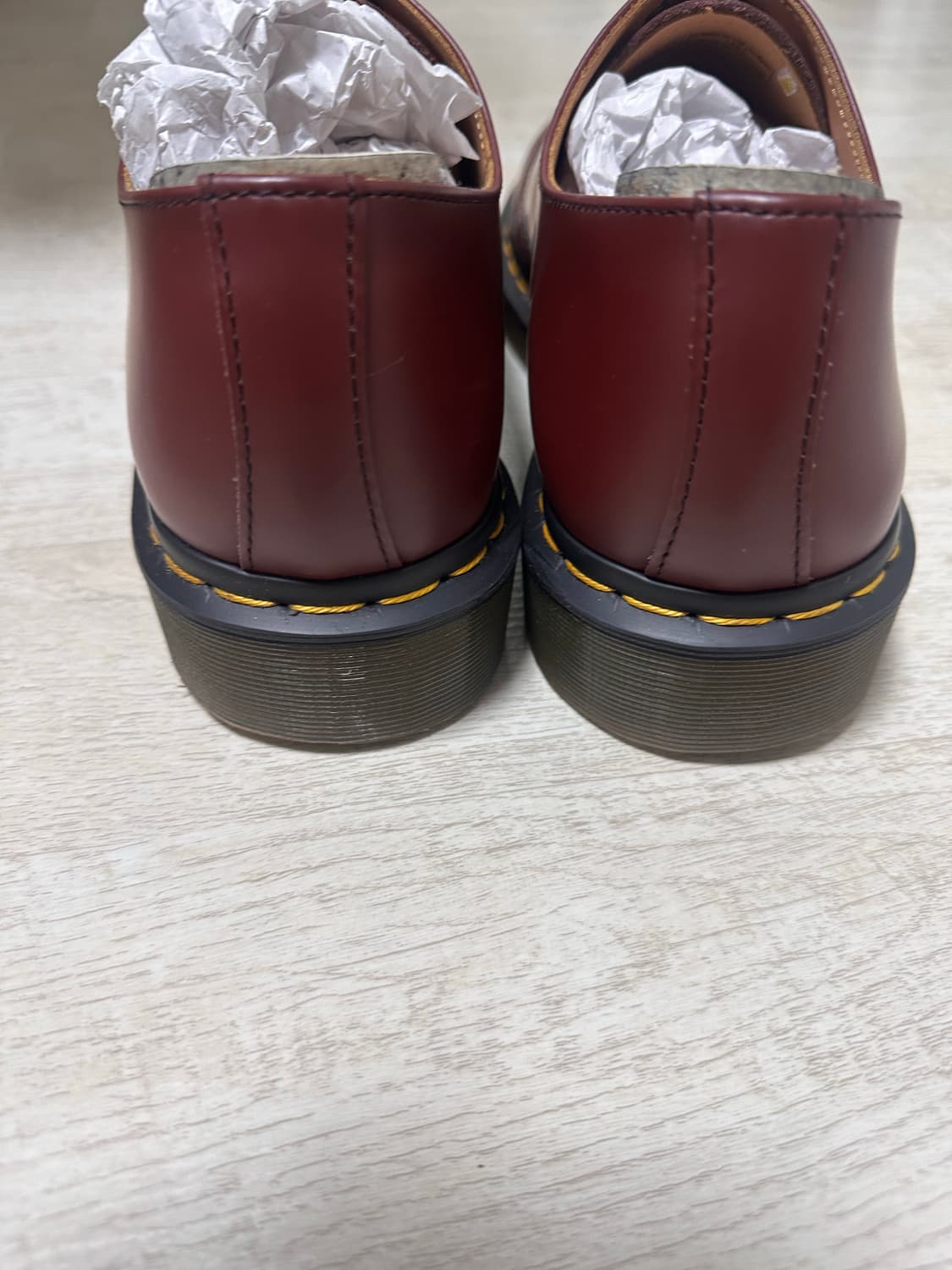 닥터마틴 1461 스무스 체리레드 uk10 새상품급 상품이미지5