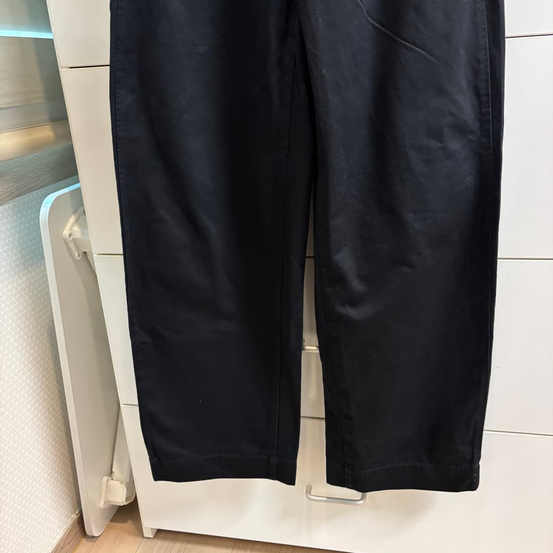 유니클로 U 와이드 C 배럴 팬츠 블랙 M 상품이미지3