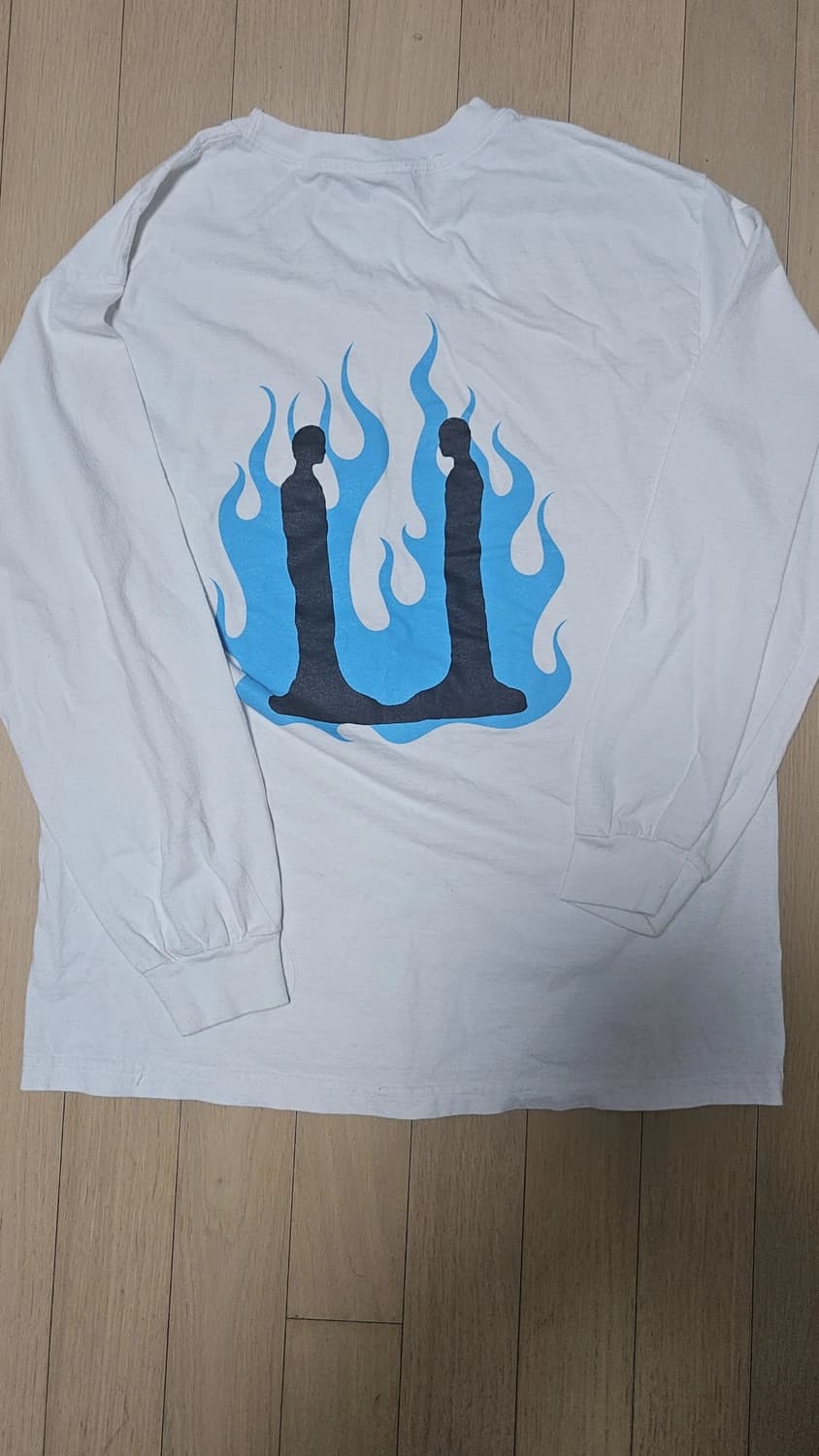 지드래곤 위버멘쉬 롱슬리브 티셔츠 화이트 상품이미지2