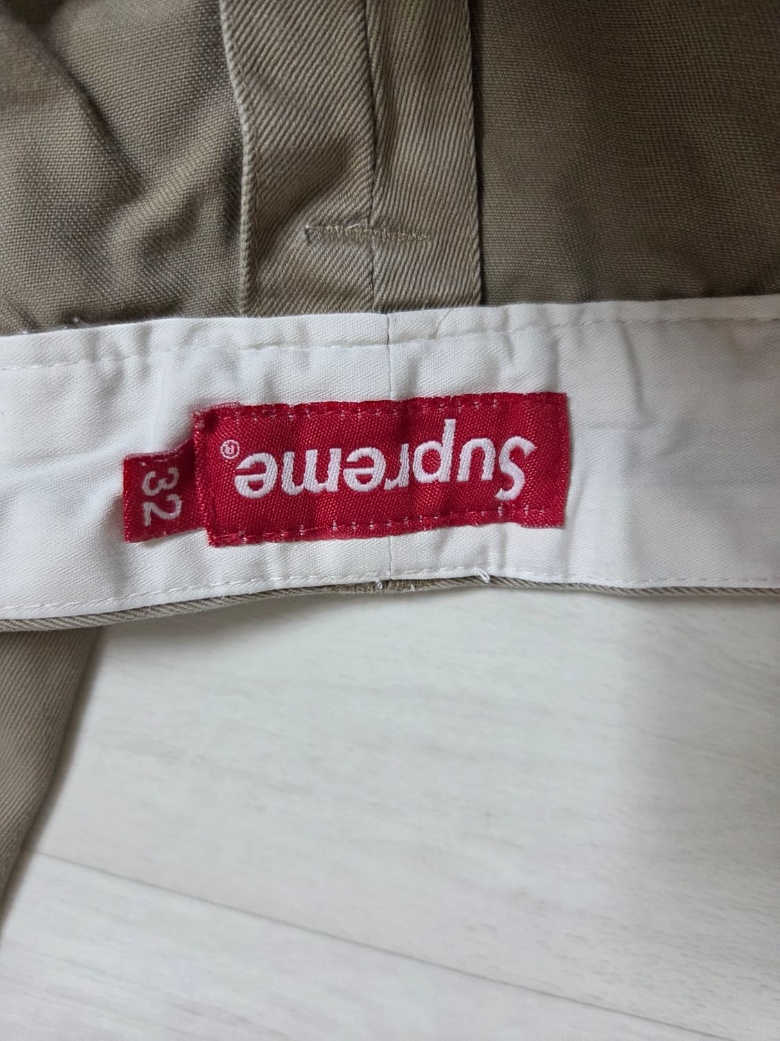 슈프림 핀업걸 치노 베이지 상품이미지6