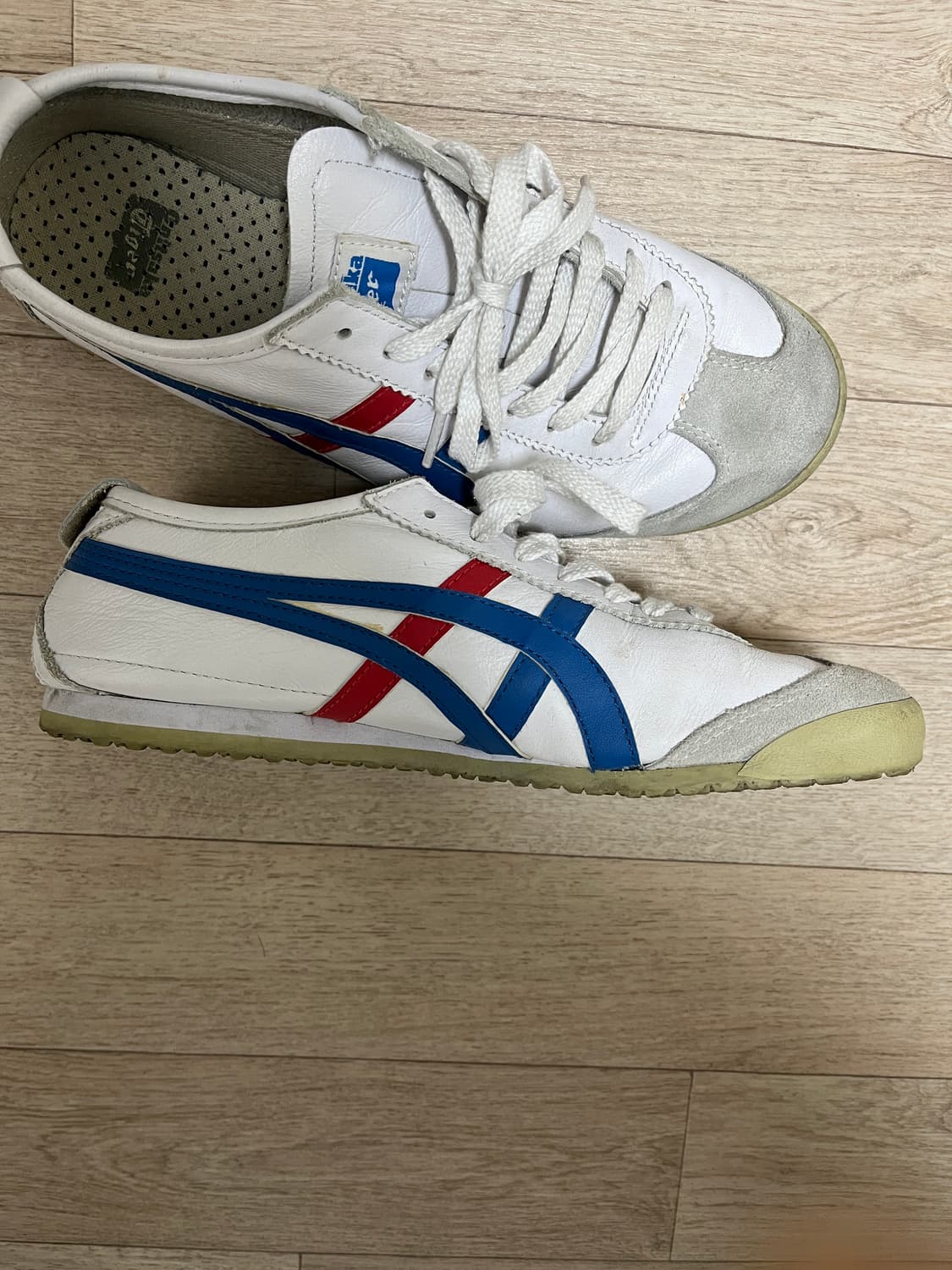 오니츠카타이거 흰빨파 상품이미지5