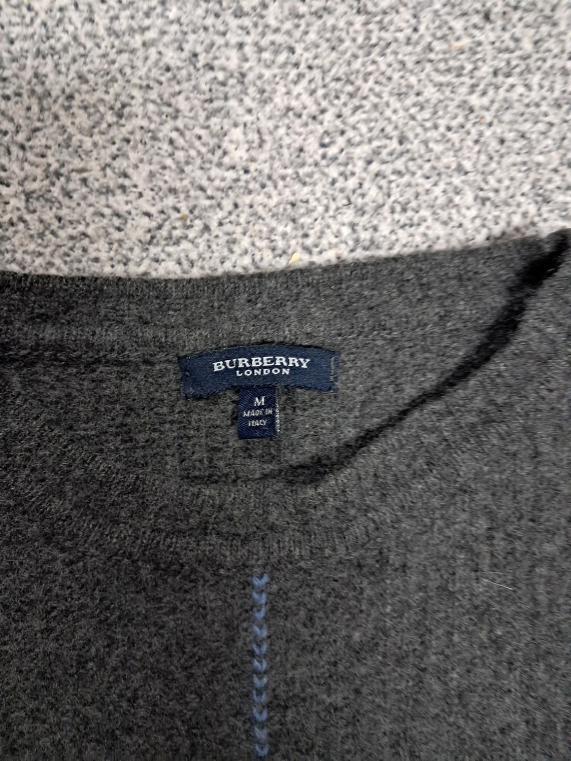 버버리니트 상품이미지2