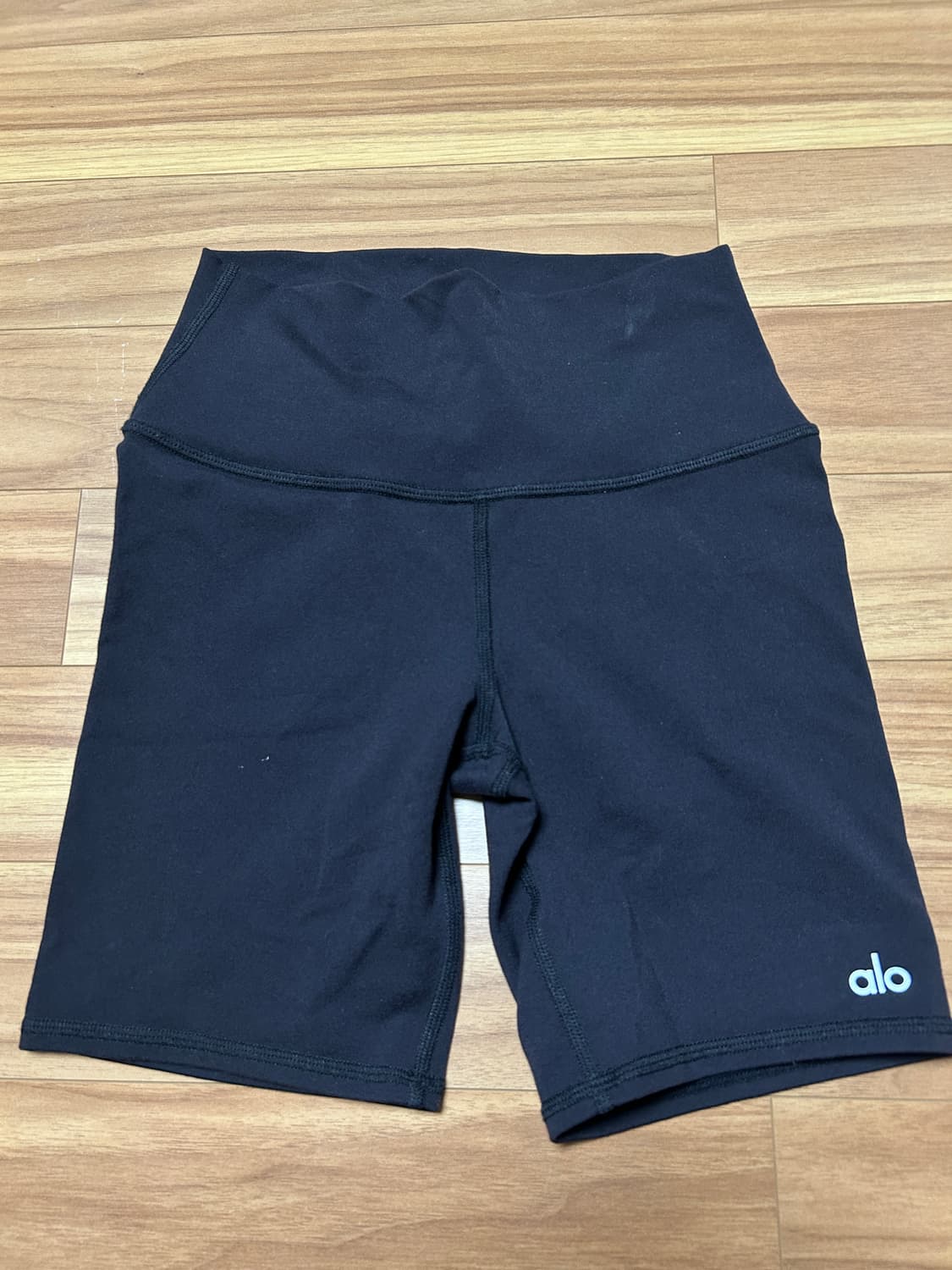 Alo yoga 레깅스 쇼츠 상품이미지3
