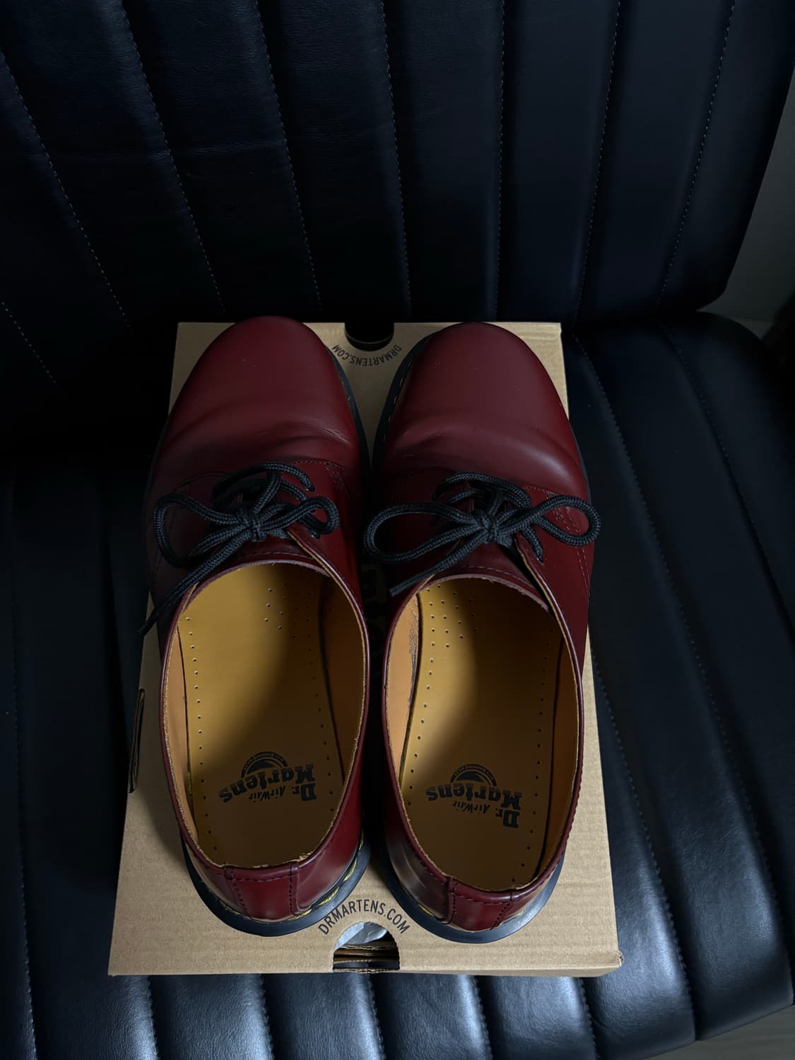 닥터마틴 체리레드 상품이미지2