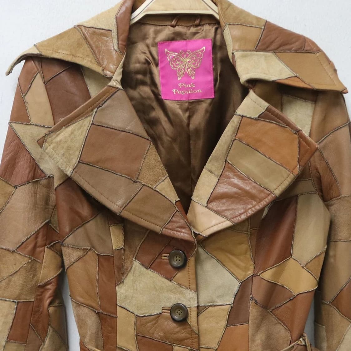 PINK PAPILLON 가죽 패치워크 벨트 자켓 62303 상품이미지5