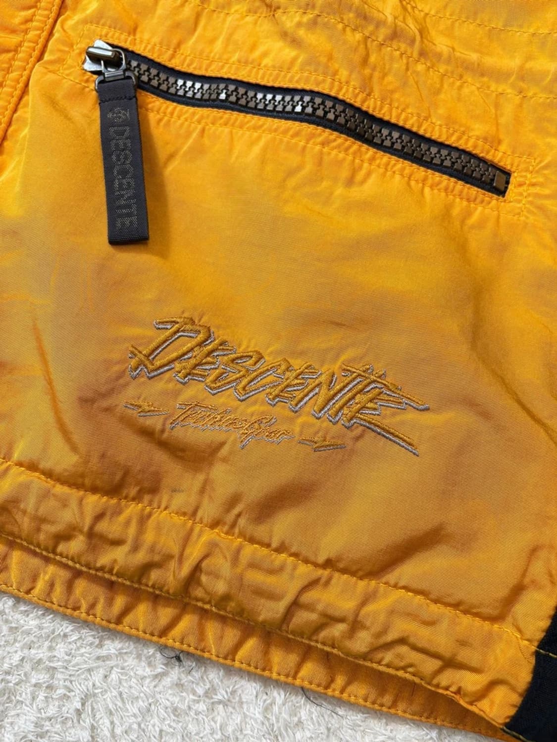 데상트 00's 고프코어 배색 윈드 자켓 PN6077 상품이미지4