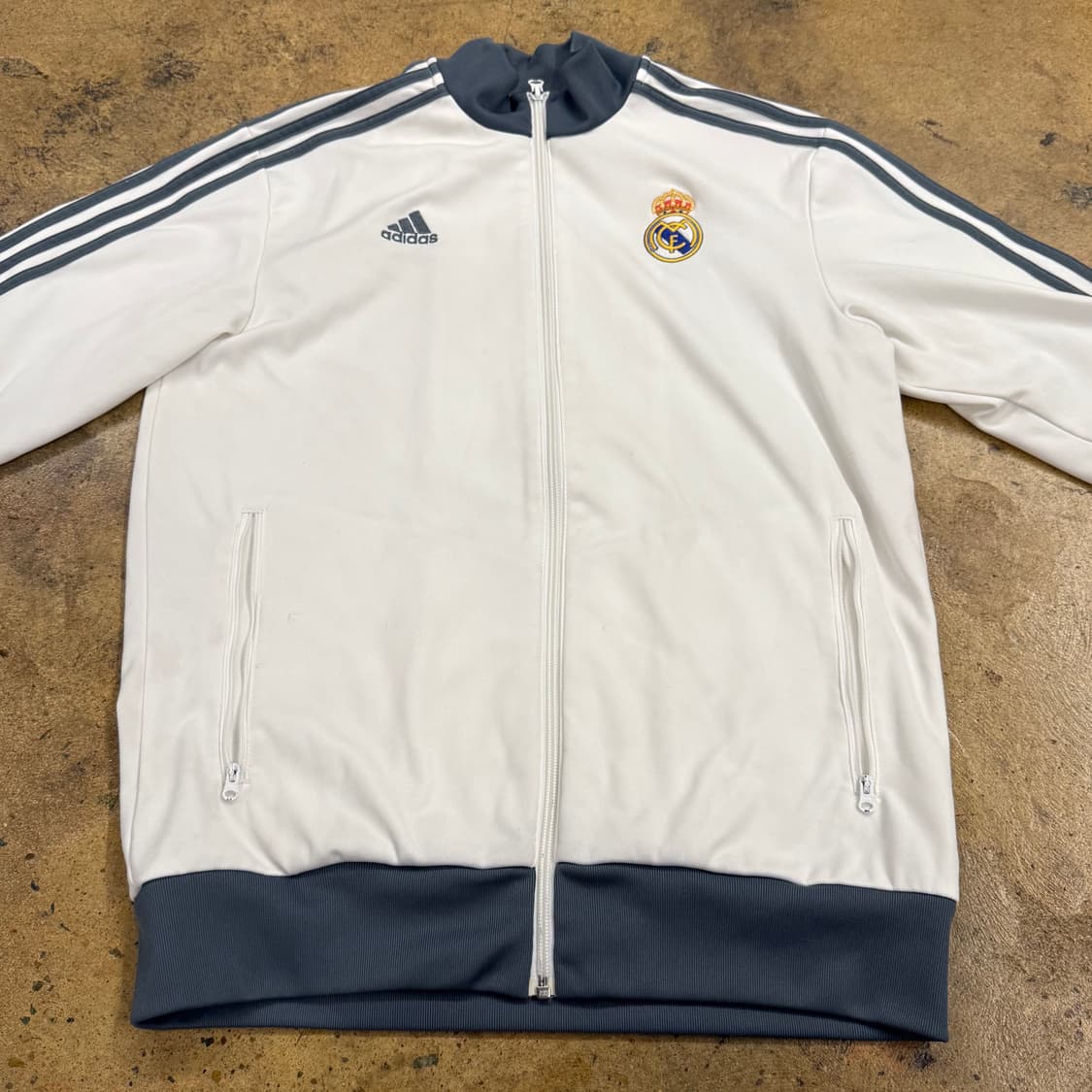 아디다스 레알마드리드 흰회 화이트 그레이 져지 트랙탑 95 상품이미지3