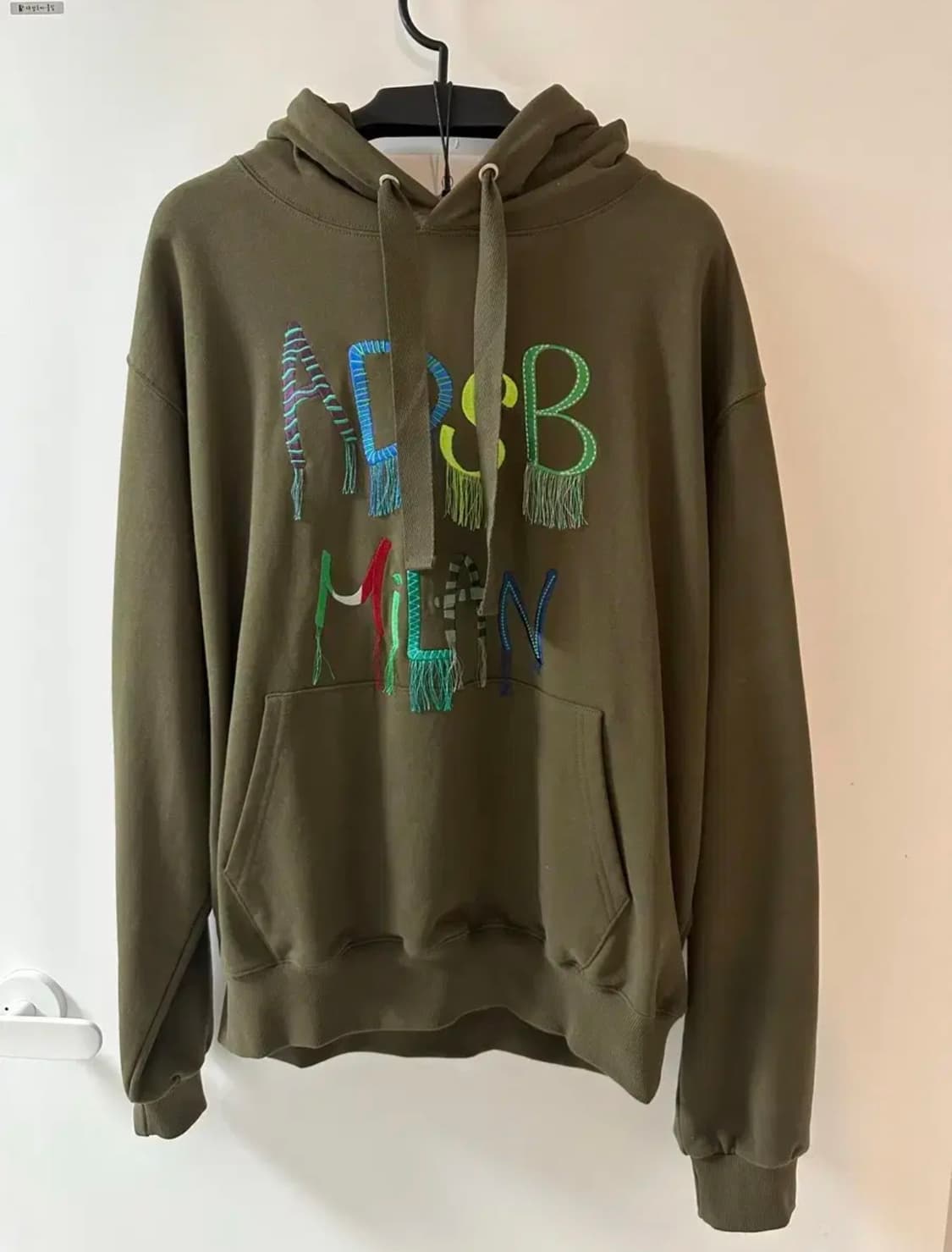 엔더슨벨 카키 후드 L 상품이미지1