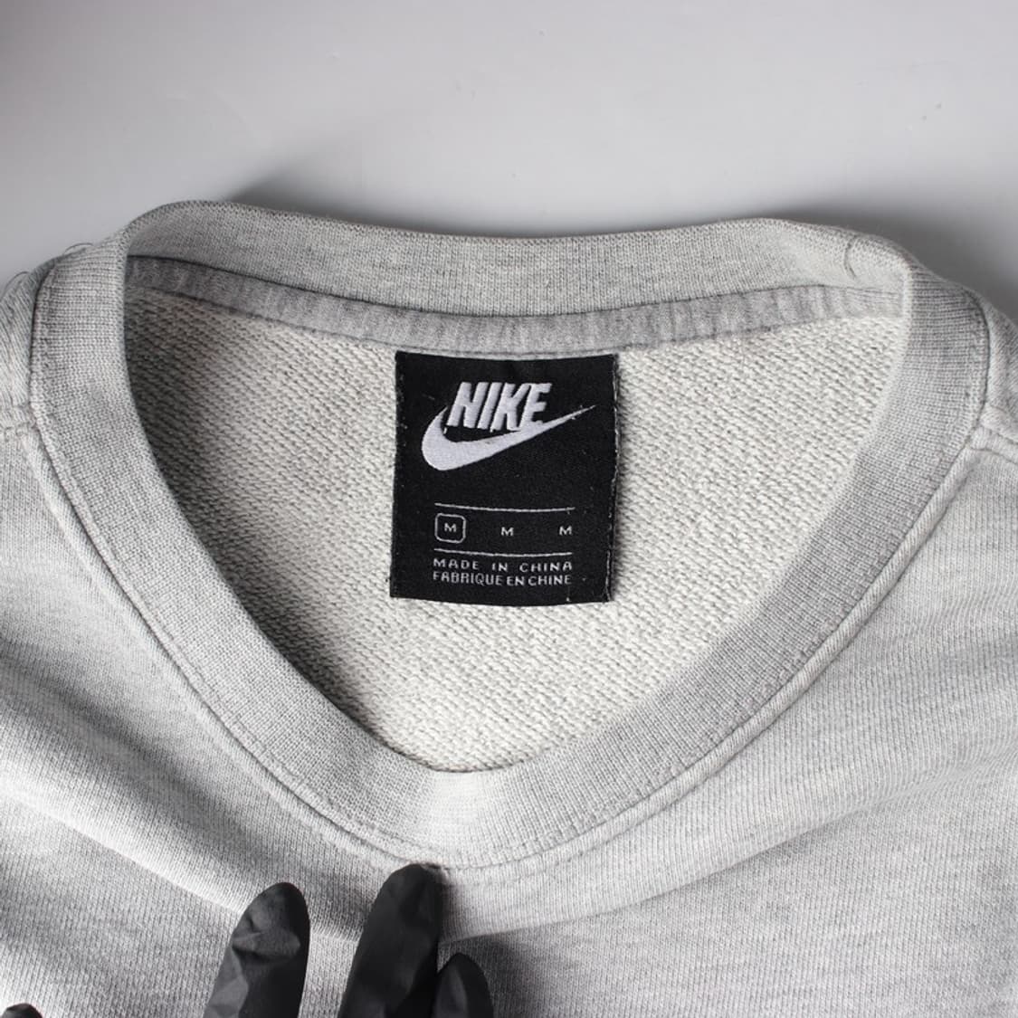 나이키 미니 스우시 자수 그레이 맨투맨 M 상품이미지5