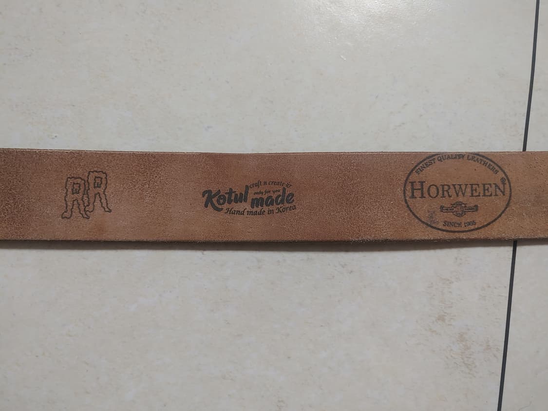 에센스룸 리저렉션 굿즈 벨트 상품이미지2