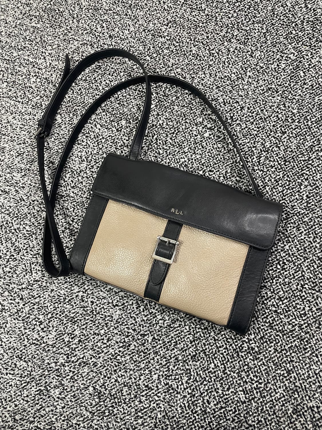 빈티지9. 로렌랄프로렌 투톤 배색 울트라 슬림 레더 가방 크로스 백 미니 상품이미지1